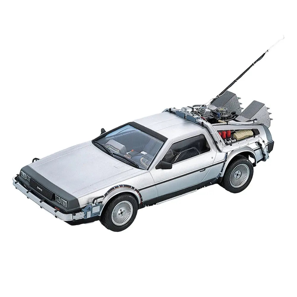 Back to the Future 1:24 scale DeLorean model kit